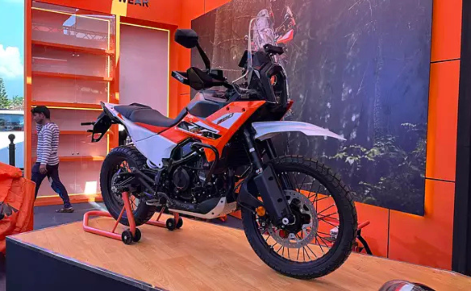 KTM 2025 390 Adventure & Enduro R: Pre-Bookings Open!